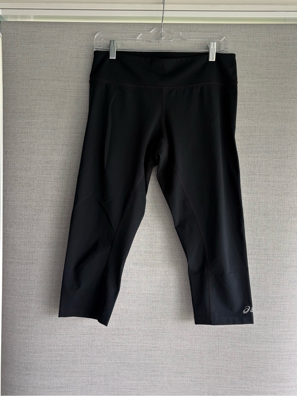 Asics Black Capri Leggings